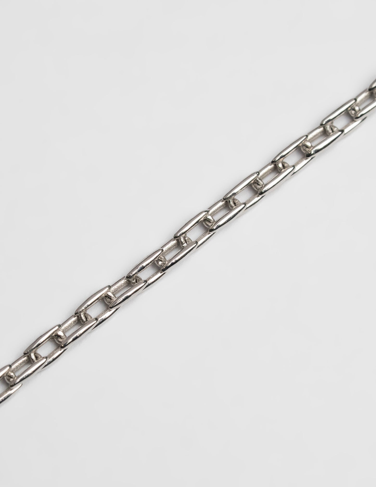 Elongated Link Chain