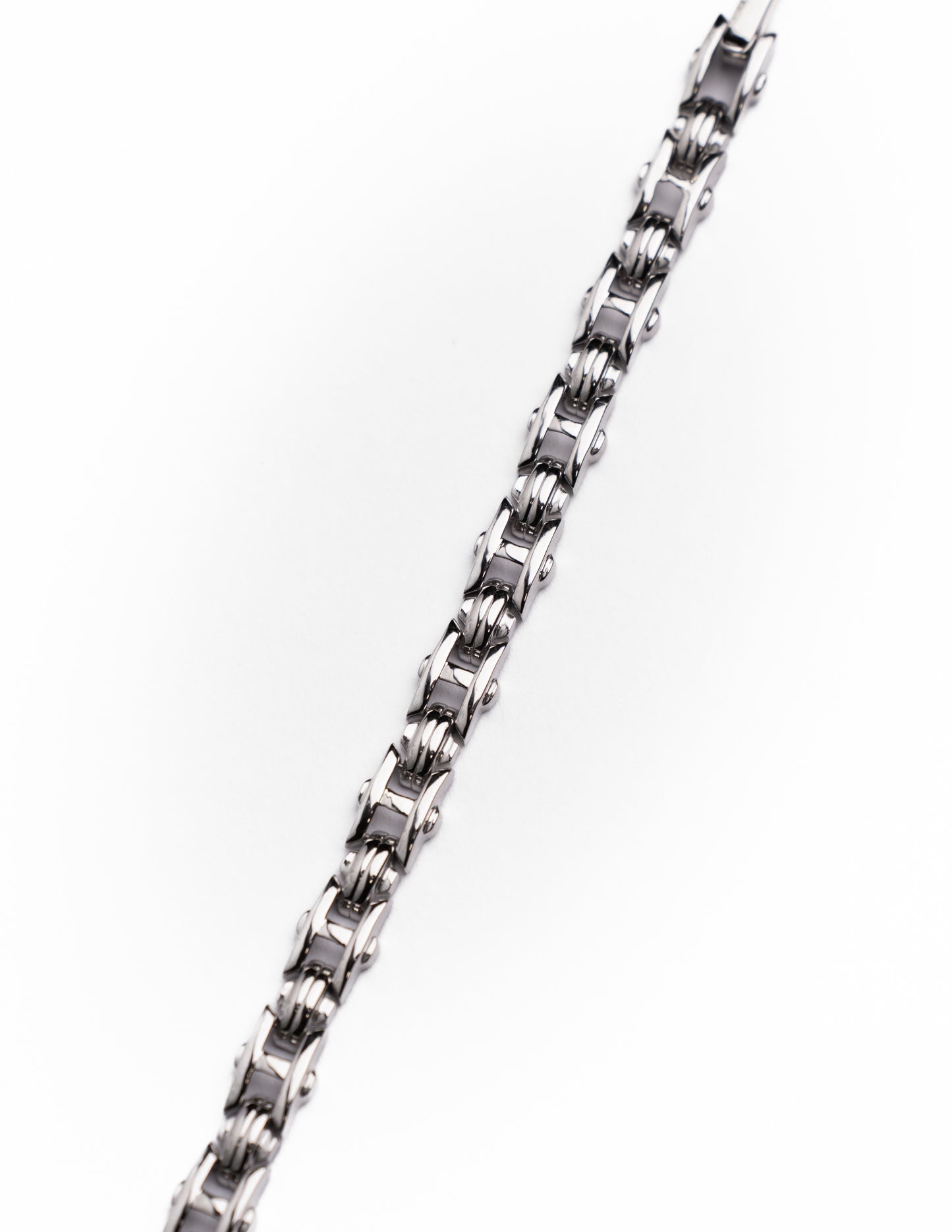 The Weave Bracelet