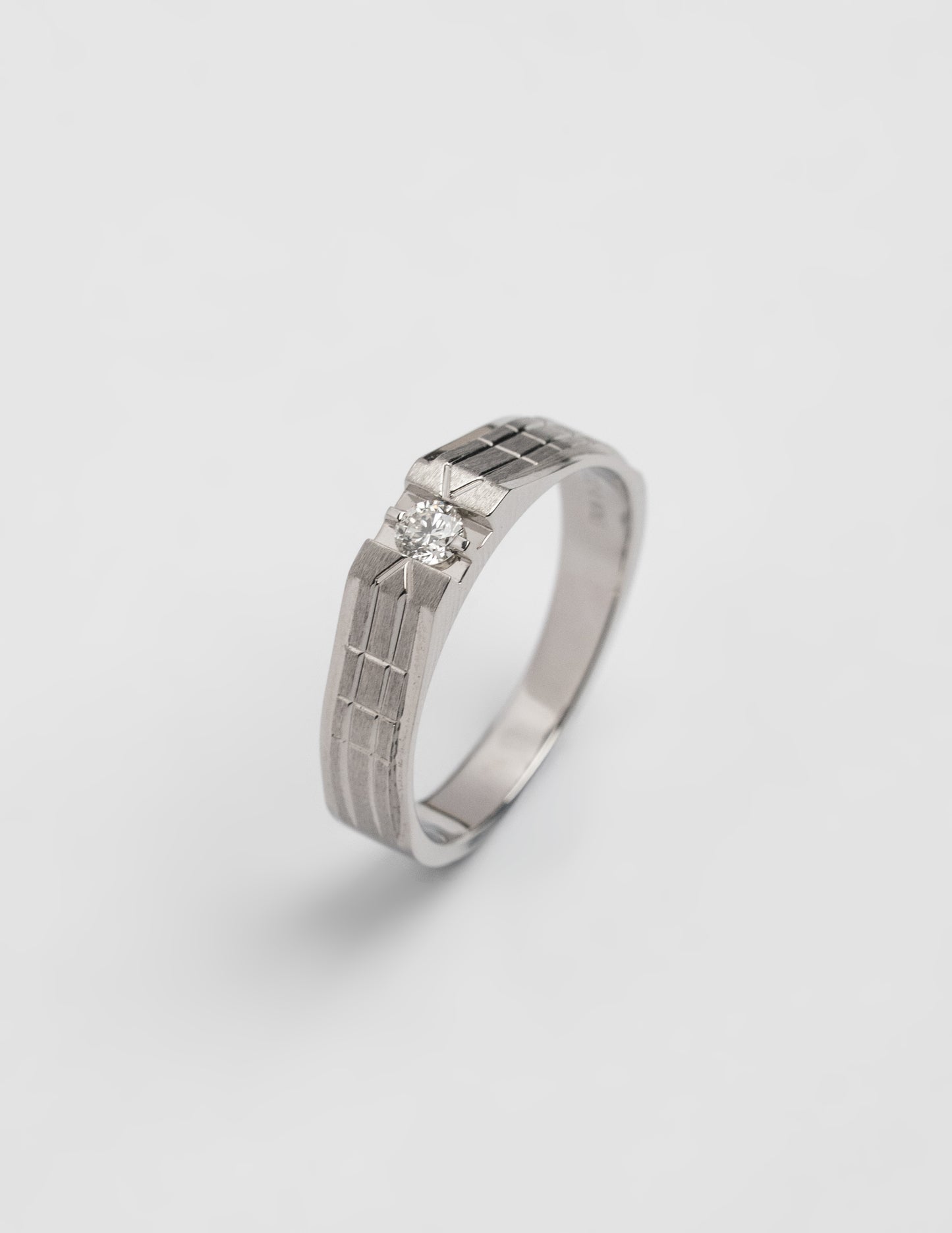 Lattice Diamong Ring