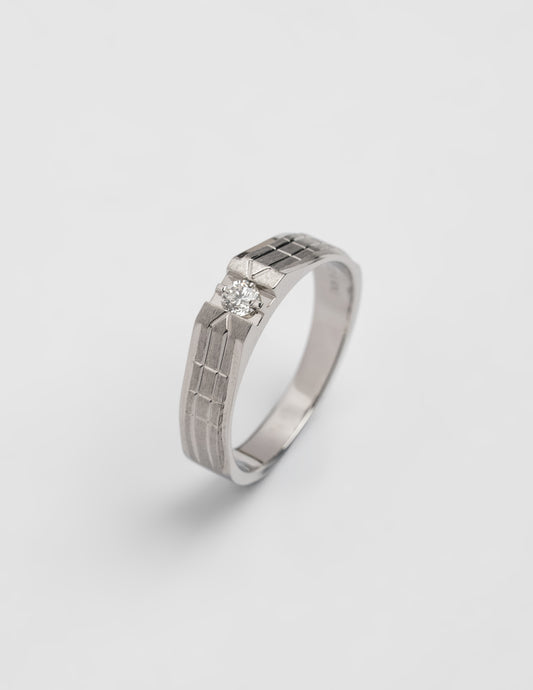 Lattice Diamong Ring