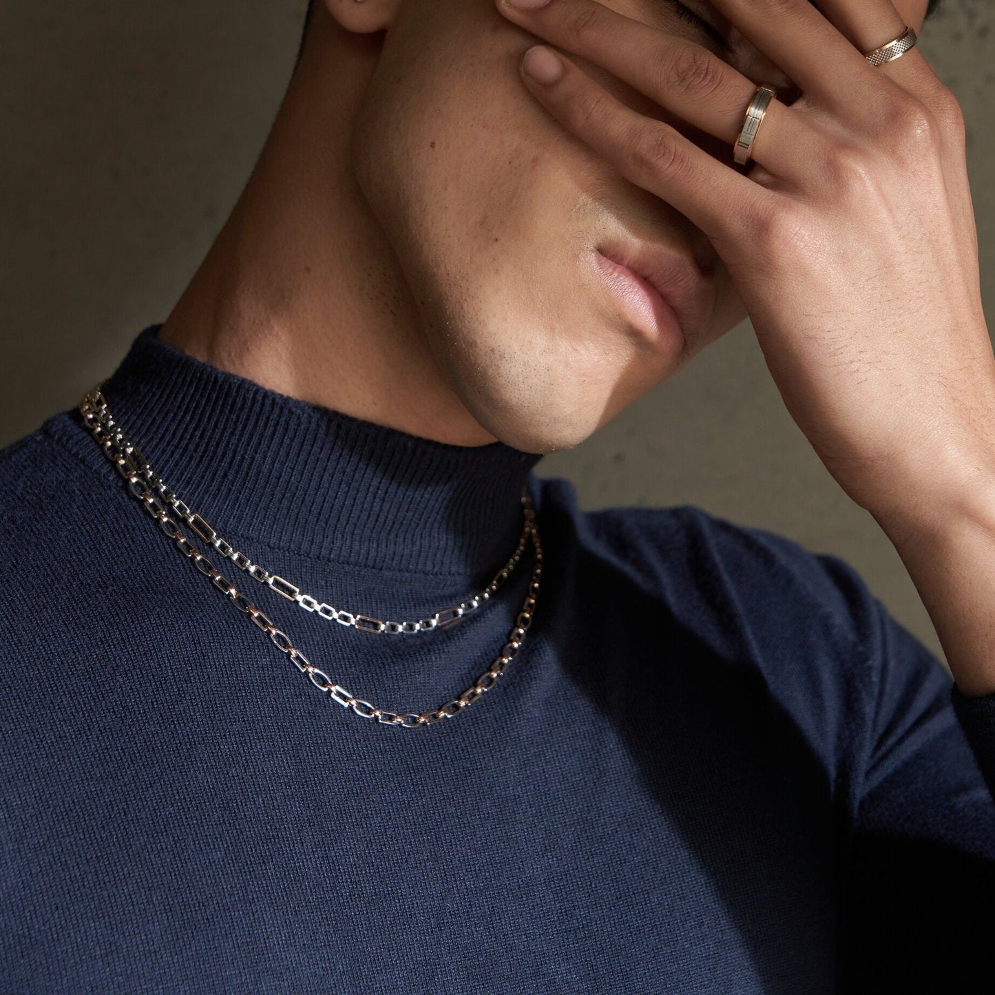Gauge Link Chain