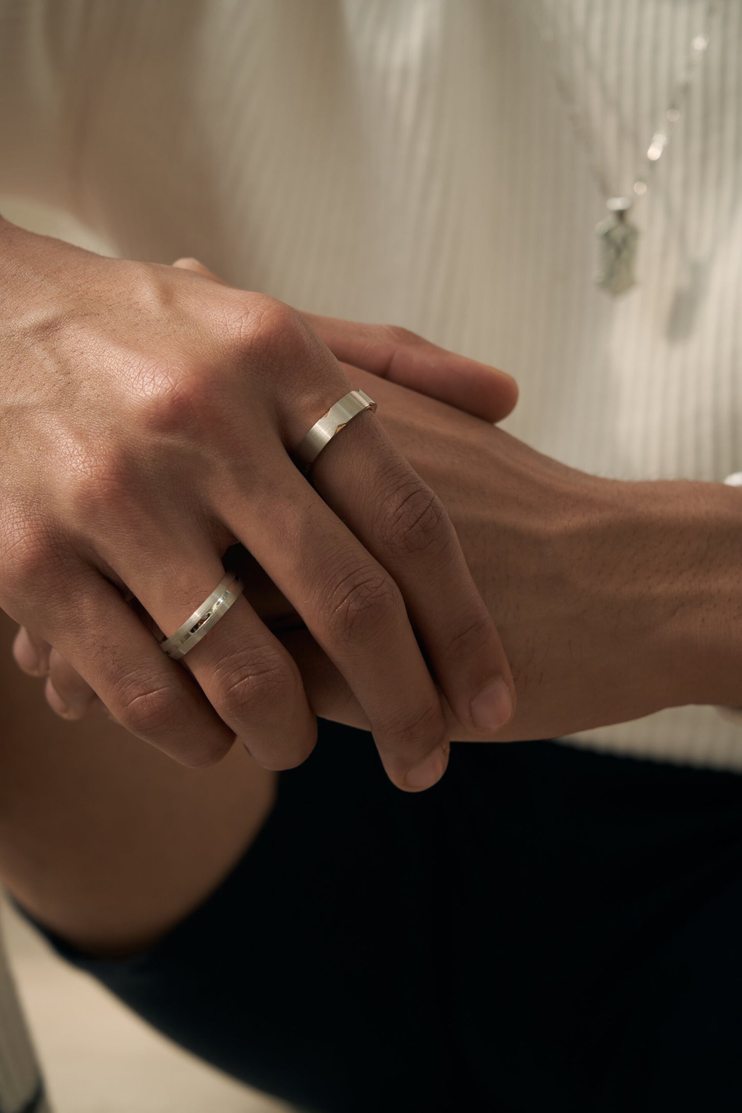 Aron Groved Ring