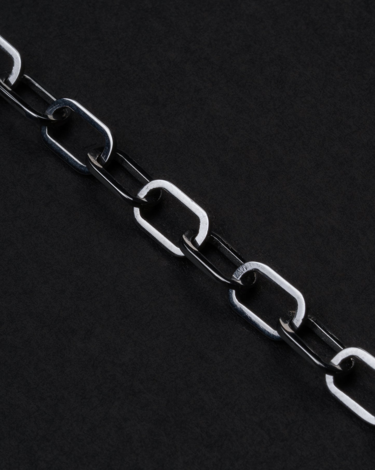 Rectangular Link Chain